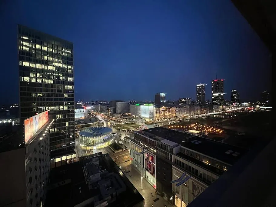 Blue Nest 2 Minuty Do Metro Centrum location